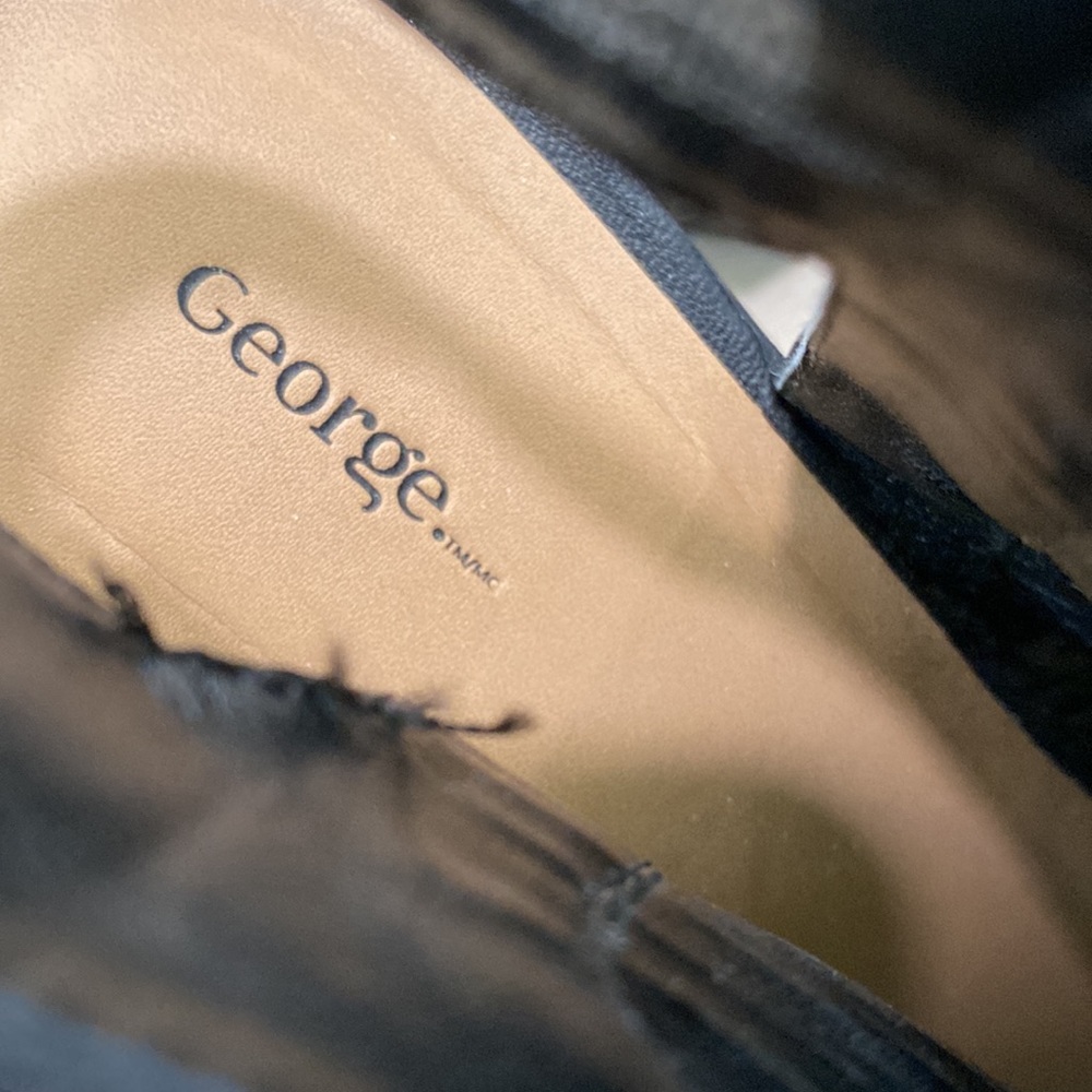 George Heels - Picture 6 of 9